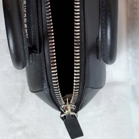 Givenchy Mini Antigona Goatskin Leather w/ FREE custom bag organizer - Picture 12 of 13